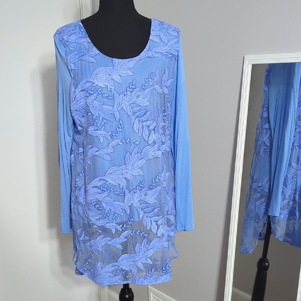 Soft Surroundings Black and Blue Top, Medium